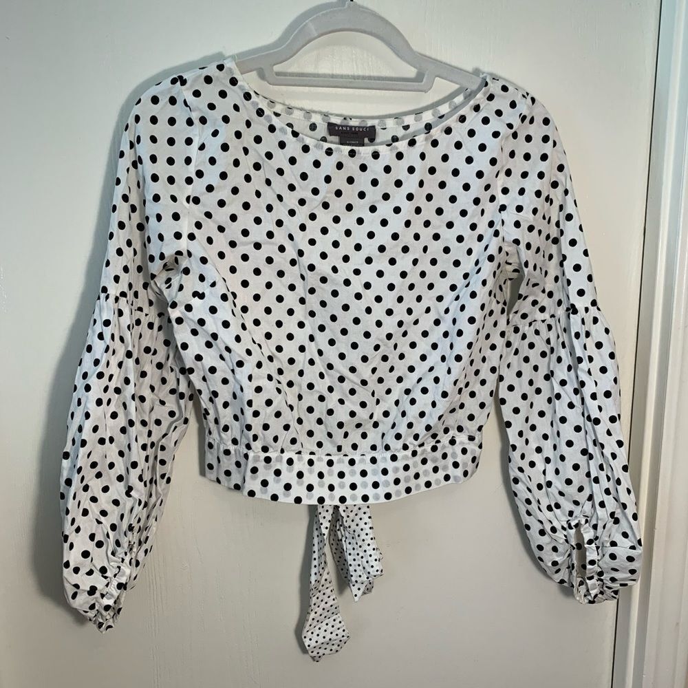 Sans Souci EUC white/black polka dot balloon sleeve back tie crop top Size small